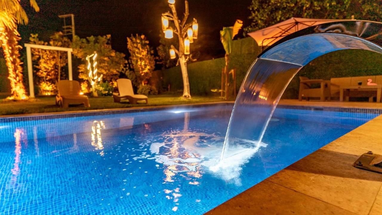 Villa Atlas Muhafazakar Havuzlu, Mustakil Genis Bahceli Сапанджа Екстериор снимка